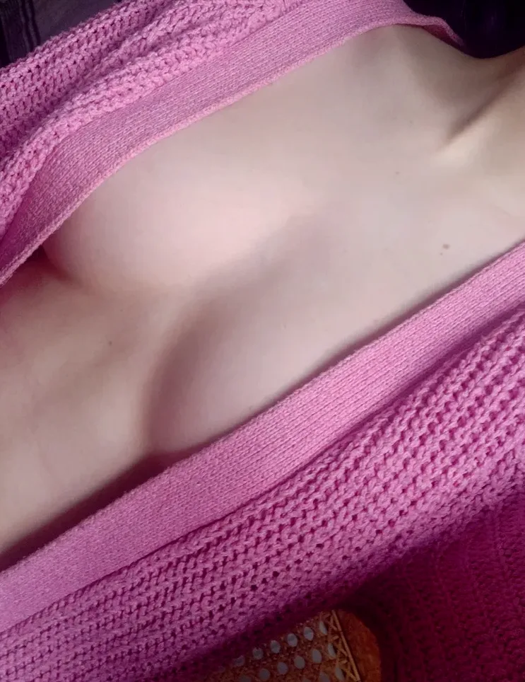 Cecilia, 33