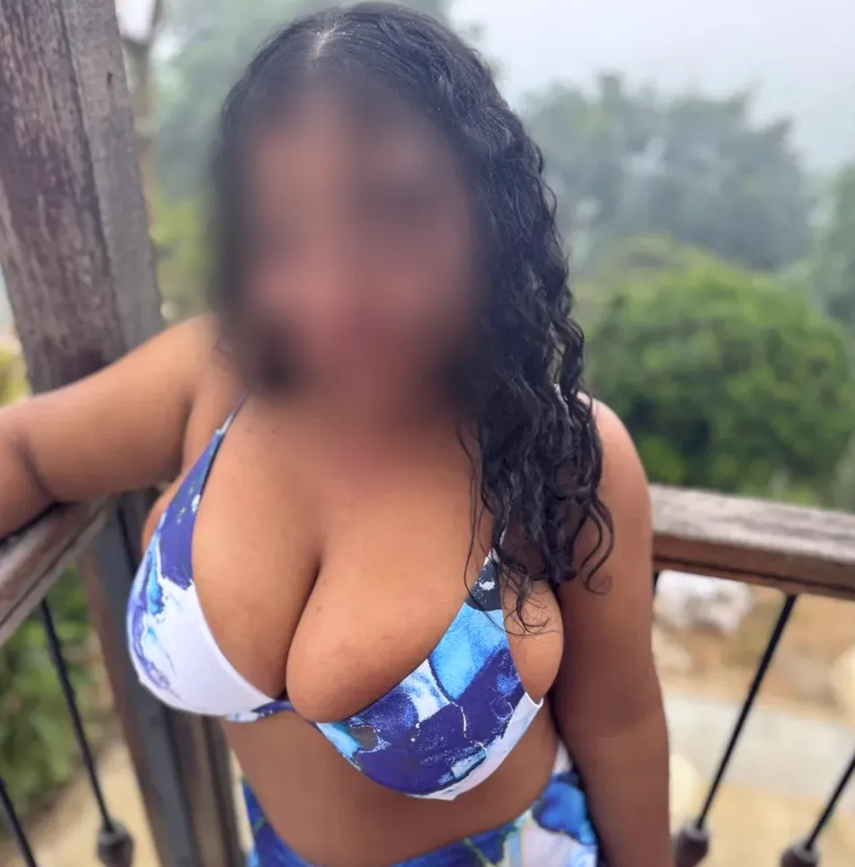 Fatima, 22