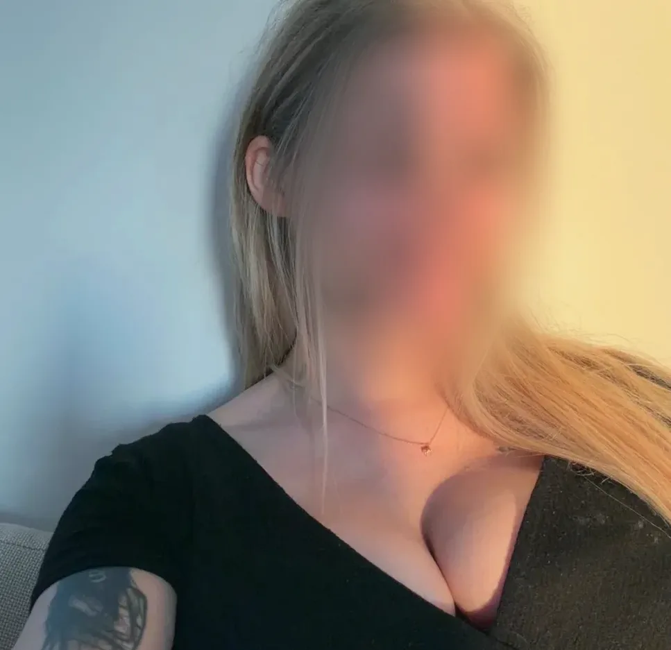 Iris, 25