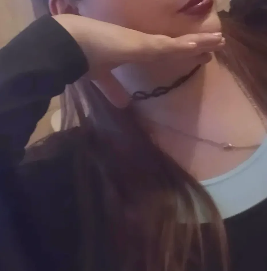 Marie, 28